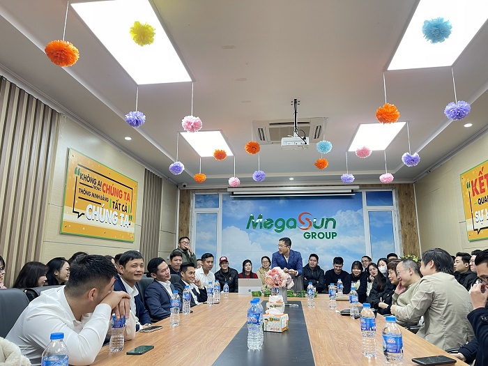 Olympian Labs gặp gỡ đầu xuân Quý Mão 2023
