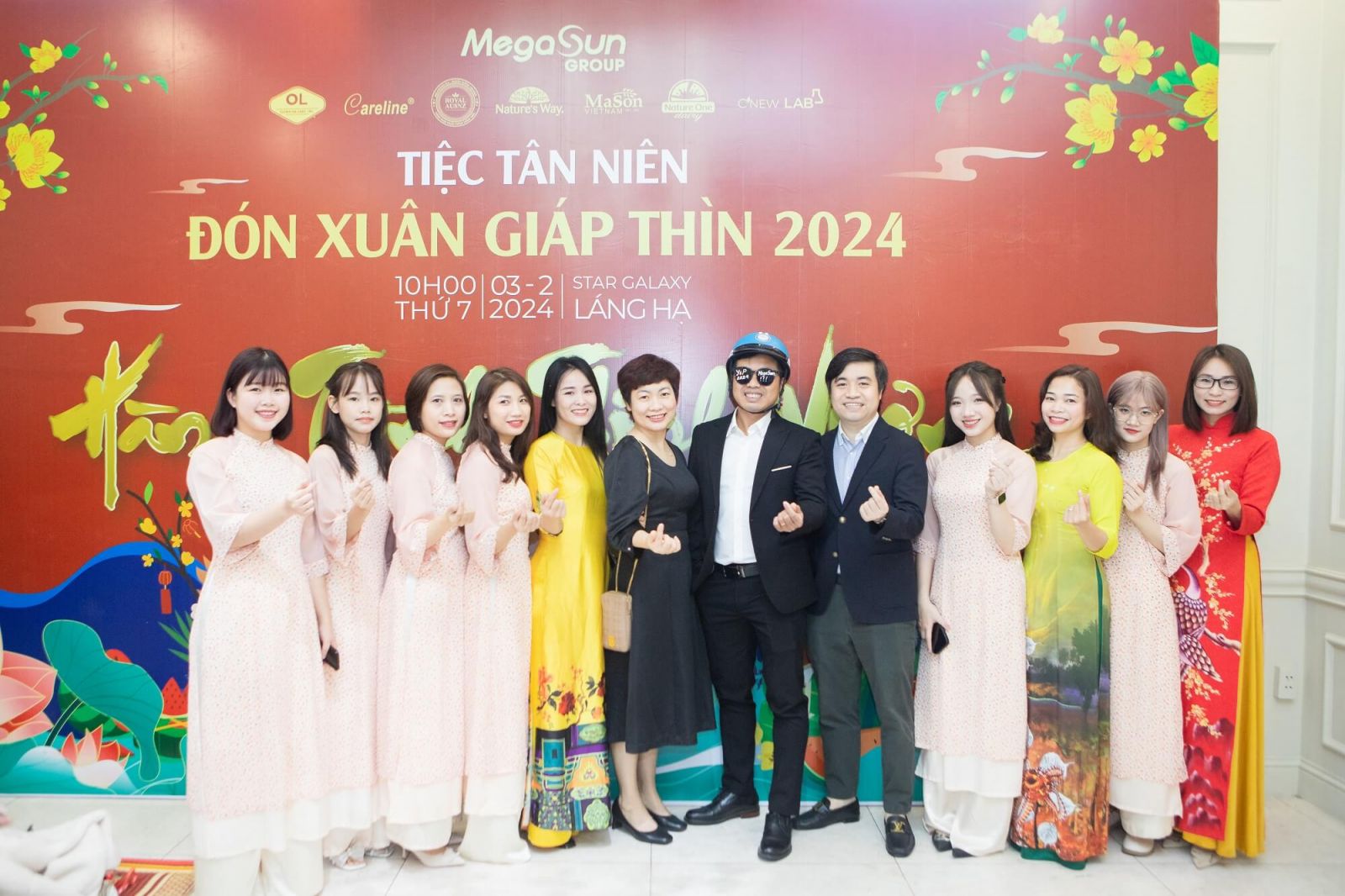 Tiệc tân niên 2024