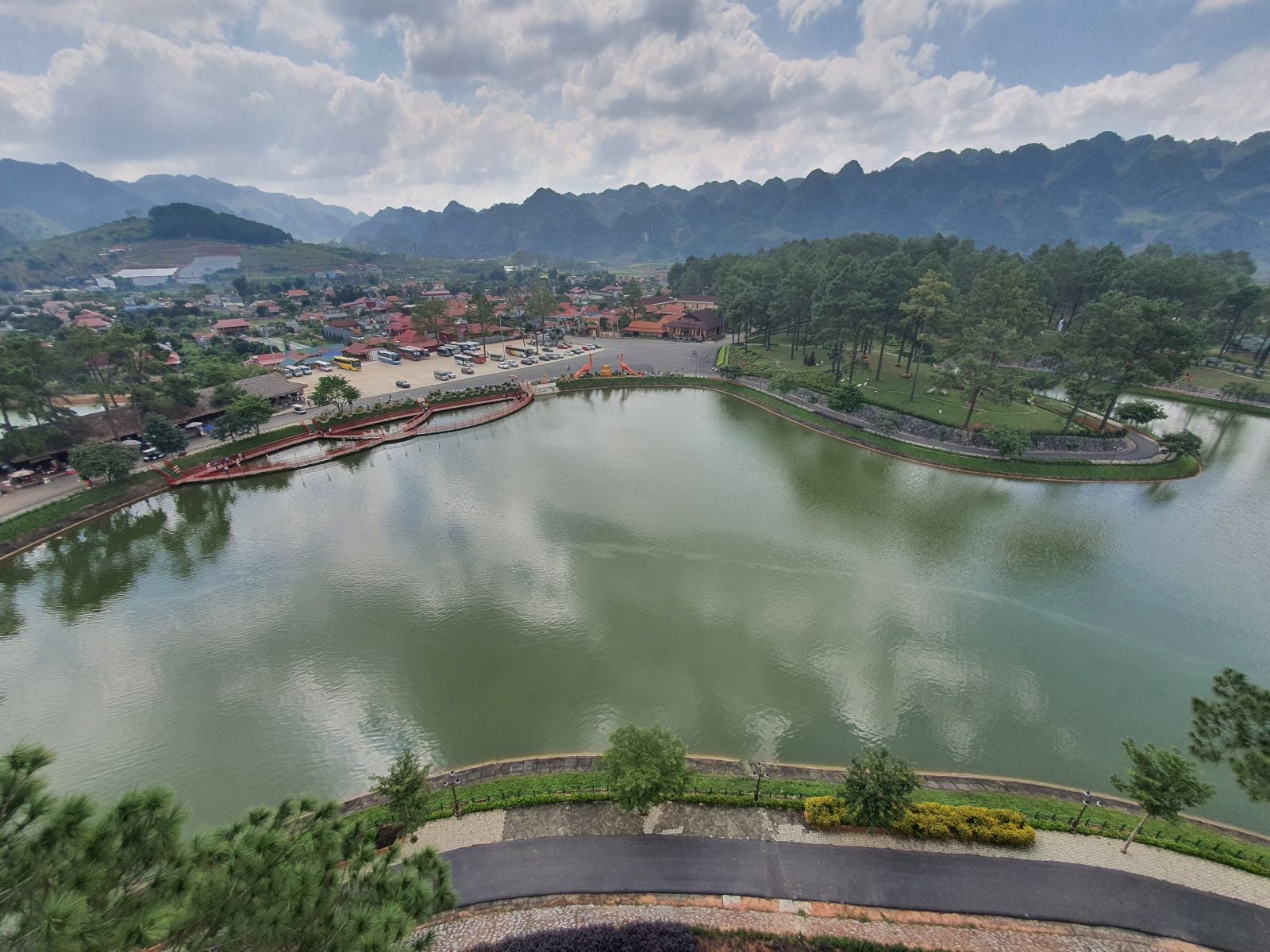 Hào hứng nâng cao trình độ chuyên môn, chất lượng dịch vụ, tinh thần trách nhiệm và sự đoàn kết cùng teambuilding của Công ty cổ phầm Megasun 17